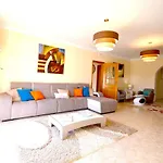 Вилла Magnifique Et Spacieuse Avec Piscine Privative
